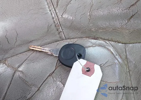 2002 Chevrolet Tahoe Ls from USA, damaged, VIN 1GNEC13Z02R324195